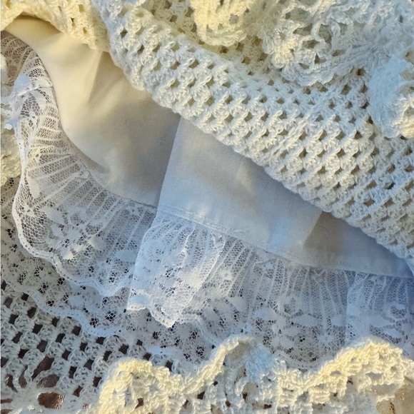 💥Handmade 3pc Christening Elegant Cream Crochet Set - Picture 9 of 10